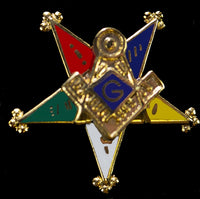 Past Patron Lapel Pin [Gold]